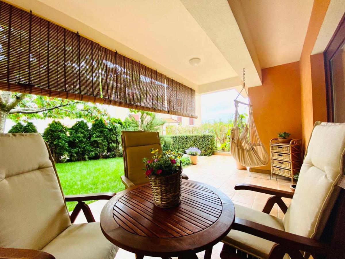 Apartman Rose-2025 Renovated Garden View Poreč Eksteriør bilde